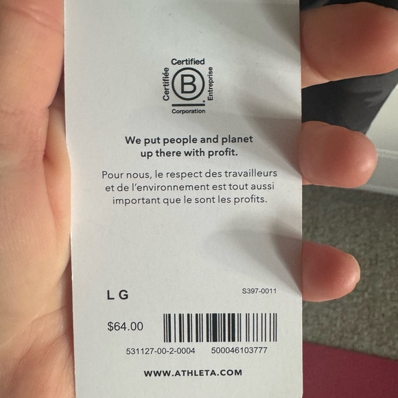 Brand new Athleta Conscious Crop Printed A-C, large, never worn - Picture 5 of 5